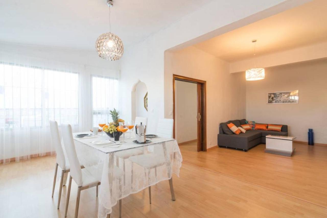 Apartamentos Bolsa Larios Málaga Dış mekan fotoğraf