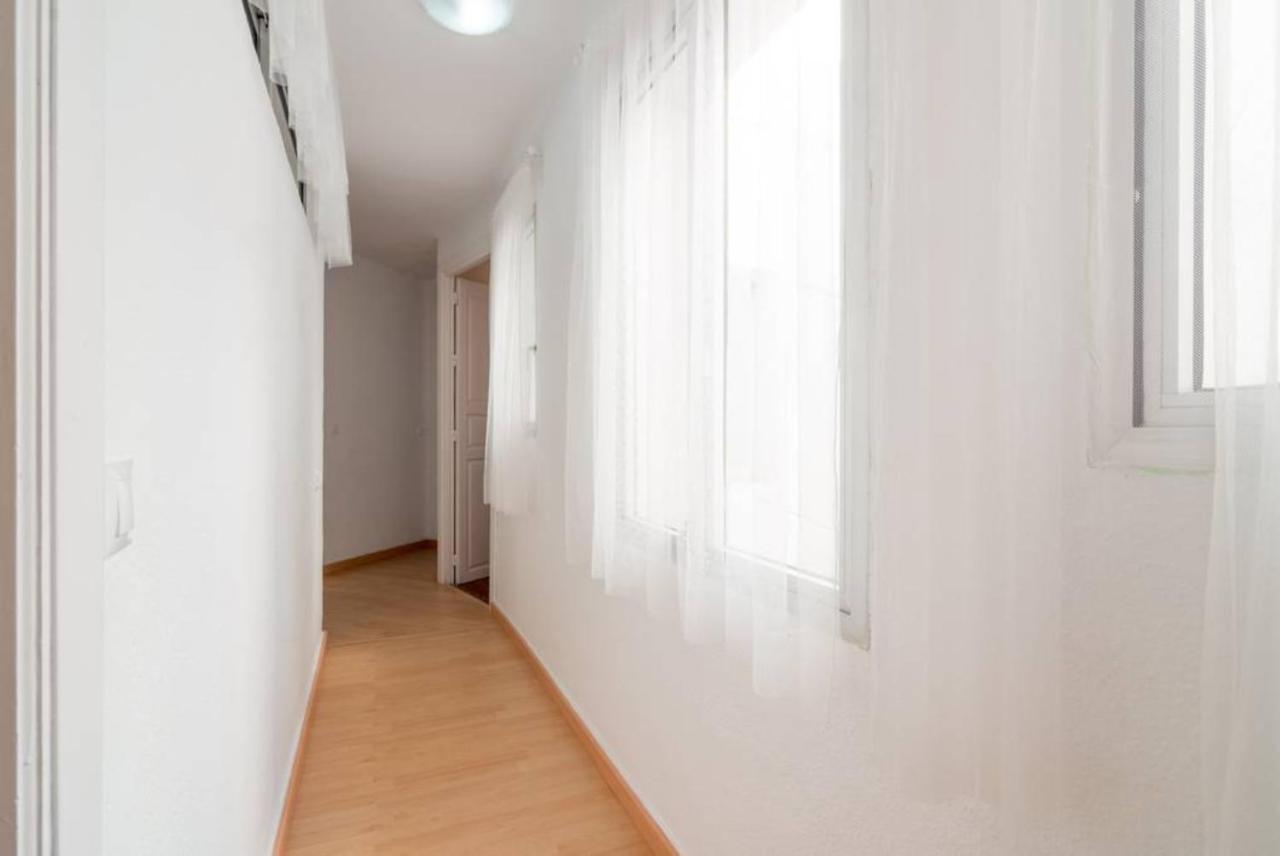 Apartamentos Bolsa Larios Málaga Dış mekan fotoğraf