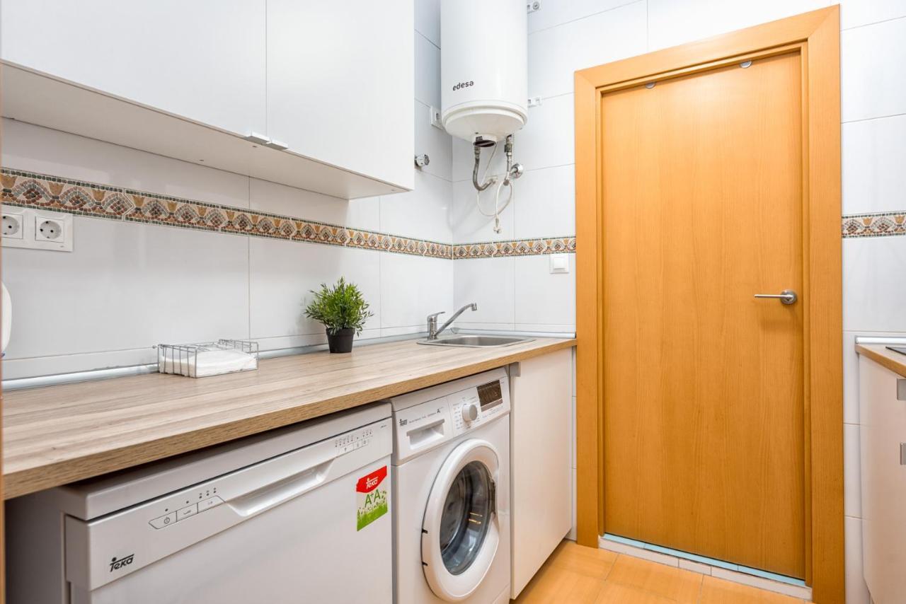 Apartamentos Bolsa Larios Málaga Dış mekan fotoğraf