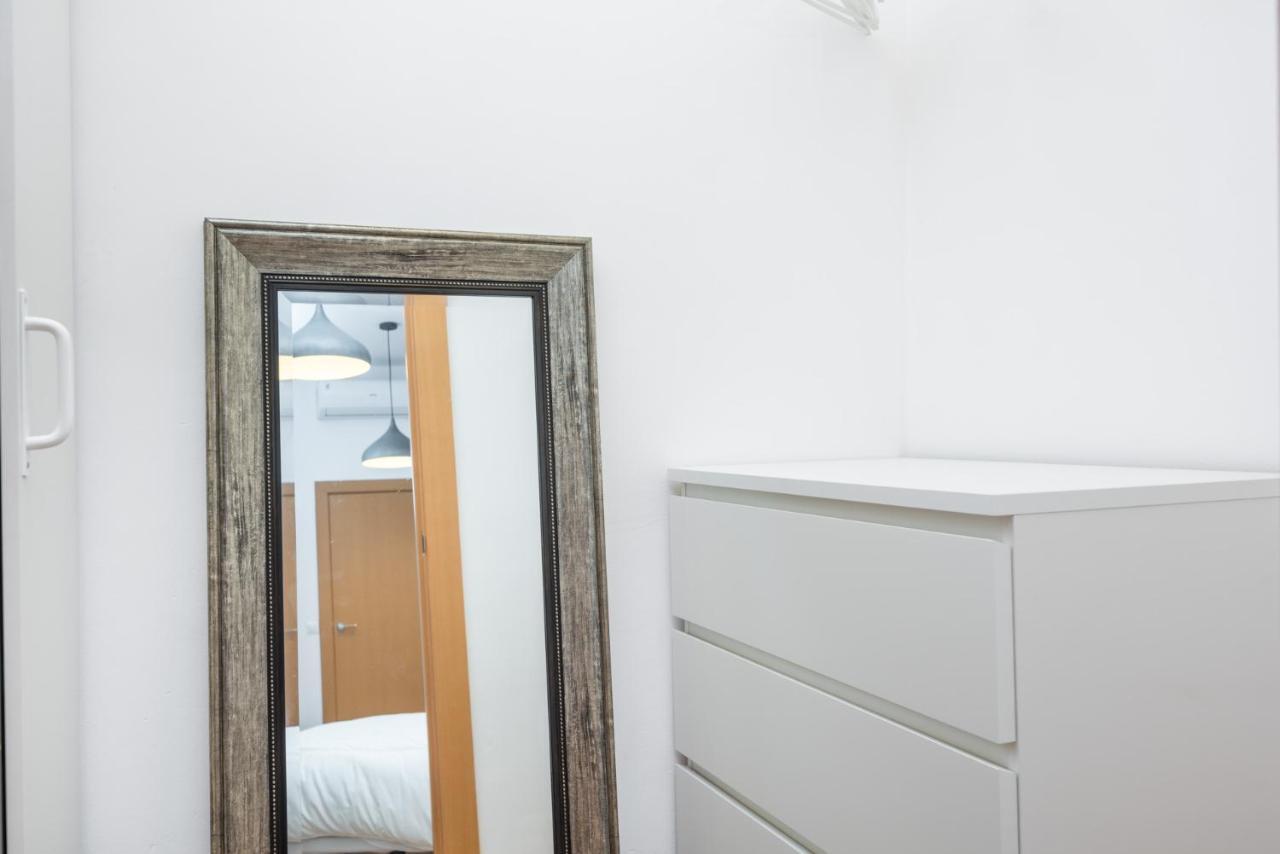 Apartamentos Bolsa Larios Málaga Dış mekan fotoğraf