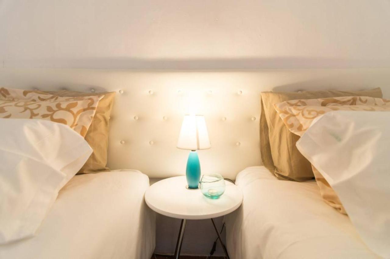 Apartamentos Bolsa Larios Málaga Dış mekan fotoğraf