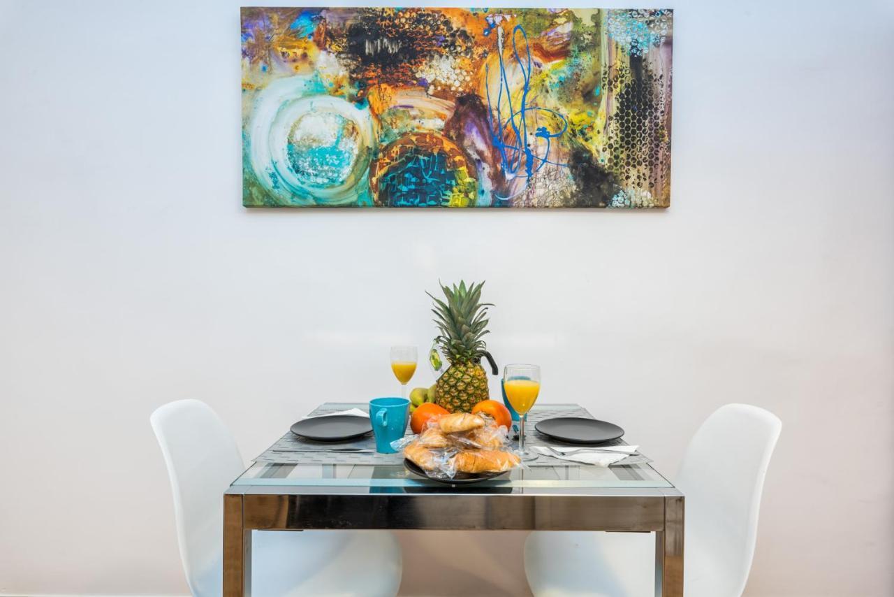 Apartamentos Bolsa Larios Málaga Dış mekan fotoğraf